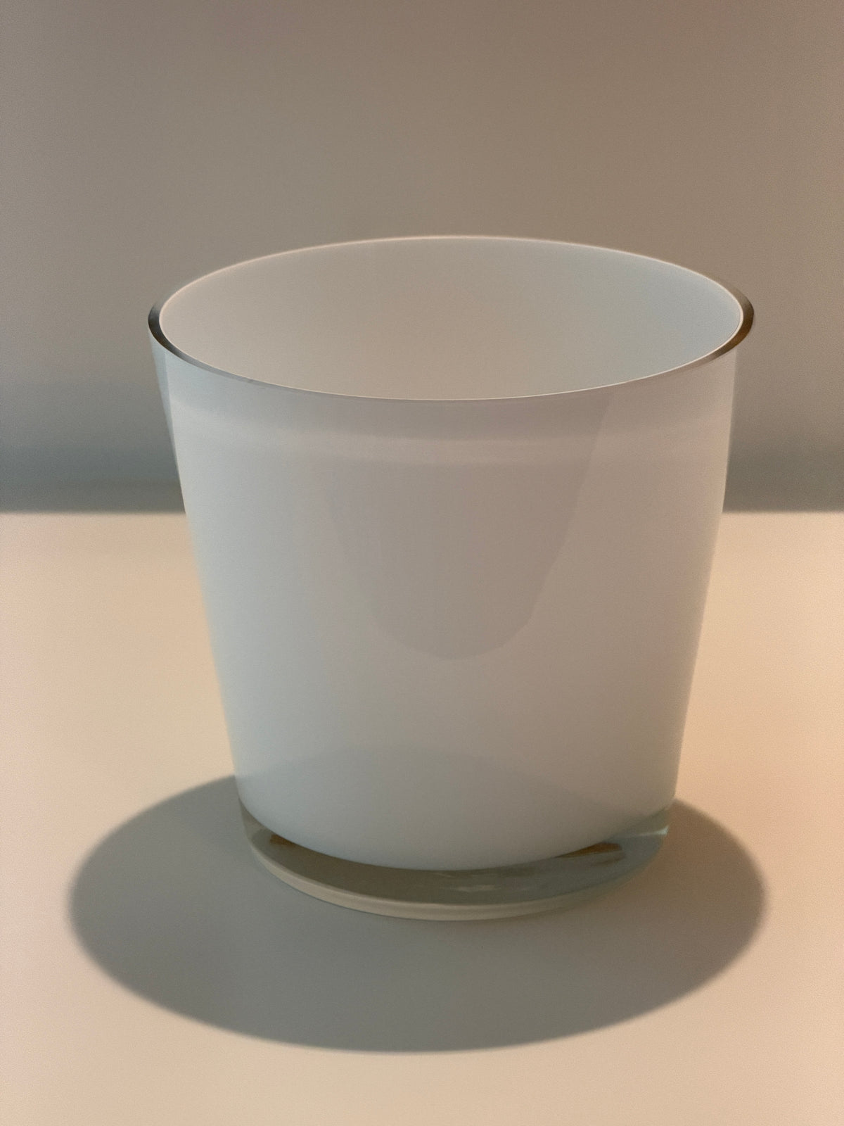 7" Premium White Glass
