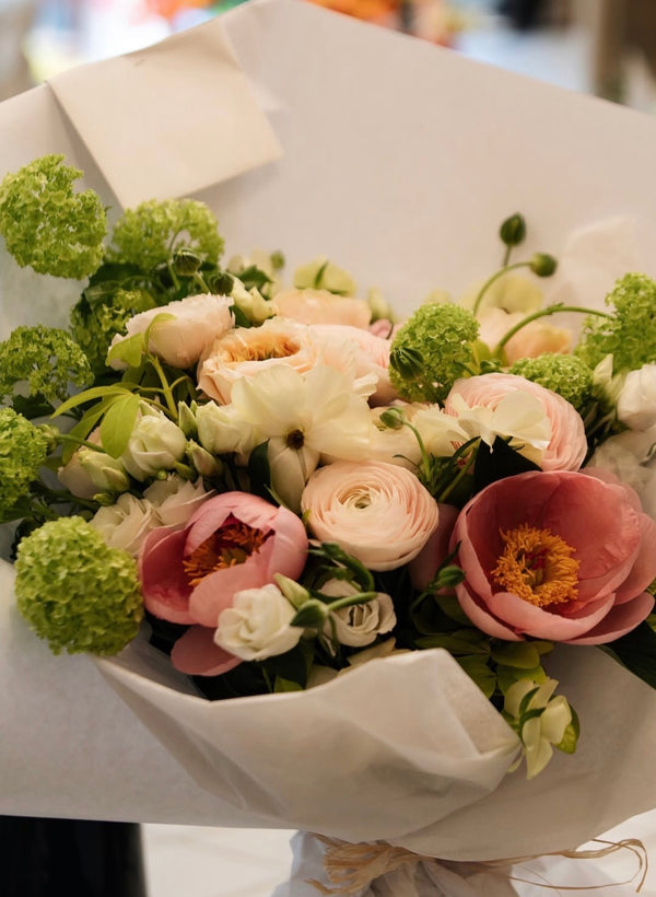French Hand-Tied Bouquet